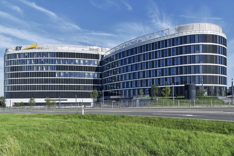 ZMI wächst in Stuttgart