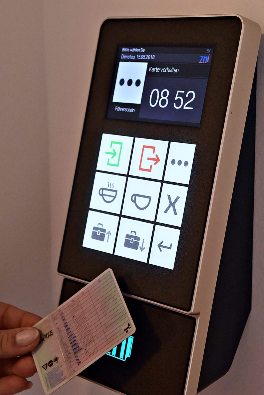 ZMI Hardware Terminal für Führerscheinkontrolle